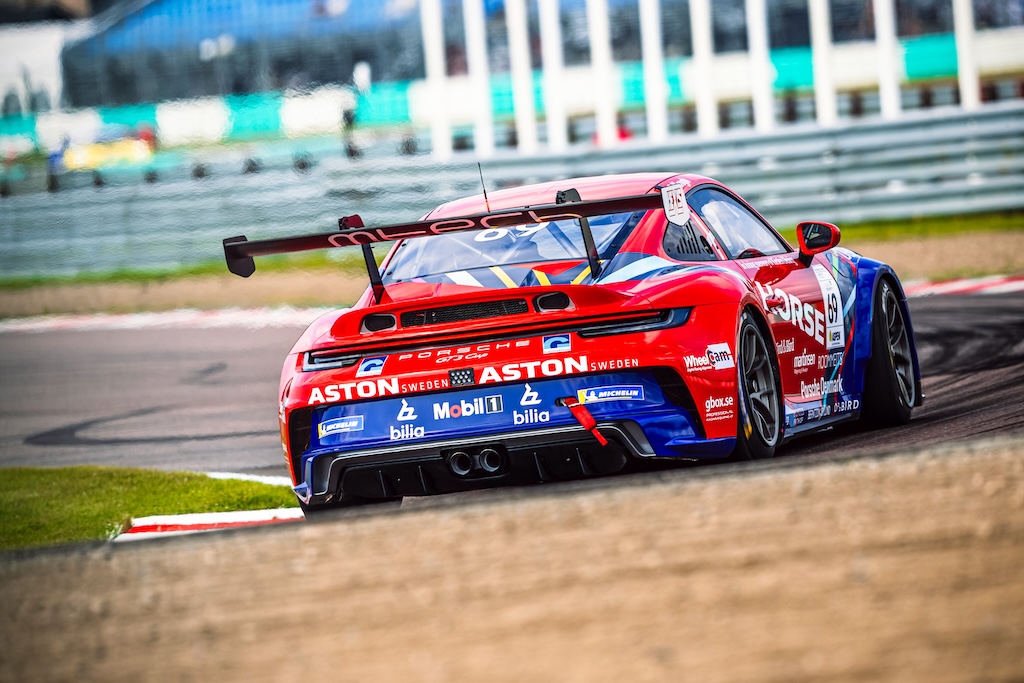 Gustav Krogh går efter sejr i Carrera Cup-finale. 
(Foto: Porsche Carrera Cup Scandinavia)